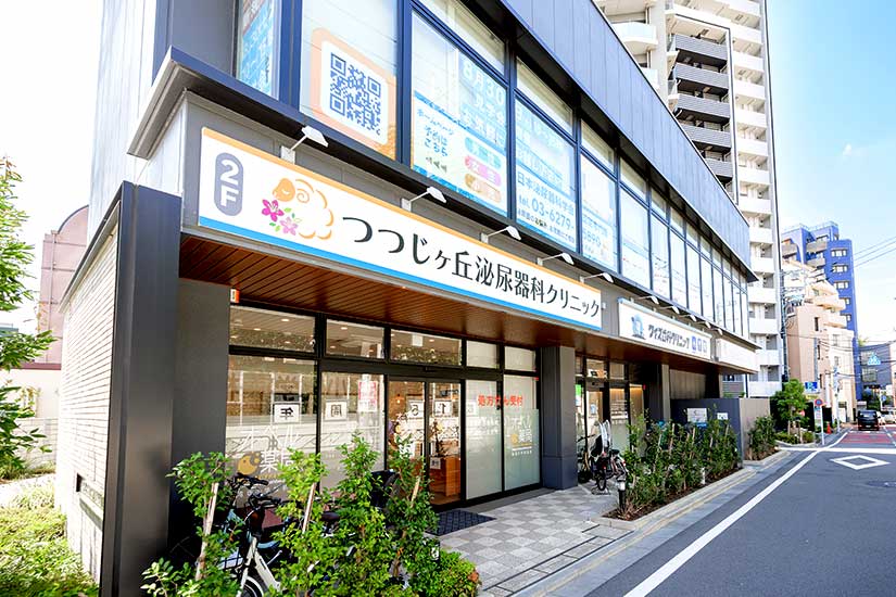 7. １階はオーべル薬局・ワイズ歯科となっております。